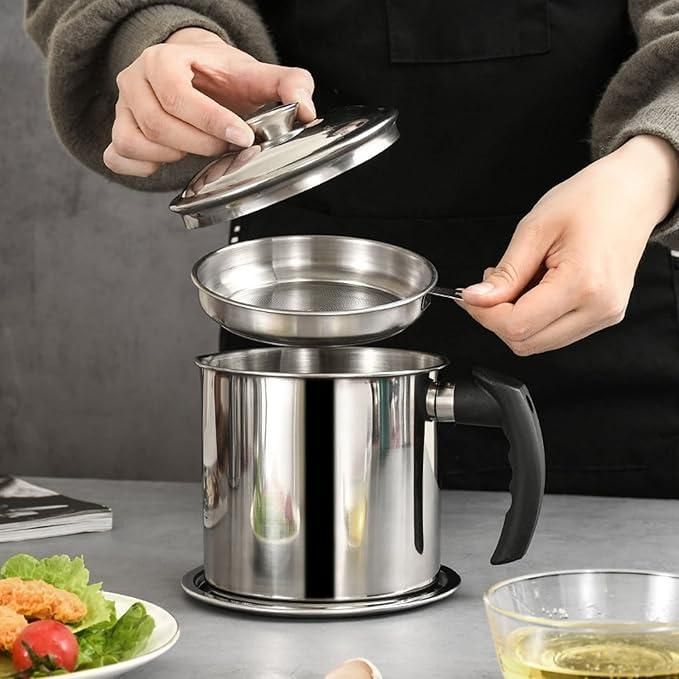 Stainless Steel Oil Pot With Filter & Lid
